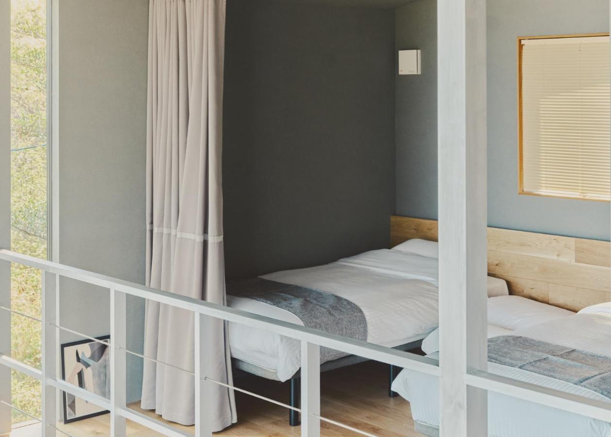 Playliving Izu - A Ocean View Villa With Onsen Itō Extérieur photo